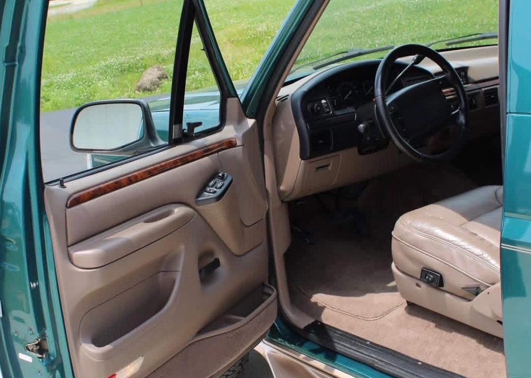 81dce5b6-3e1e-49f0-b593-a884fcd786e6