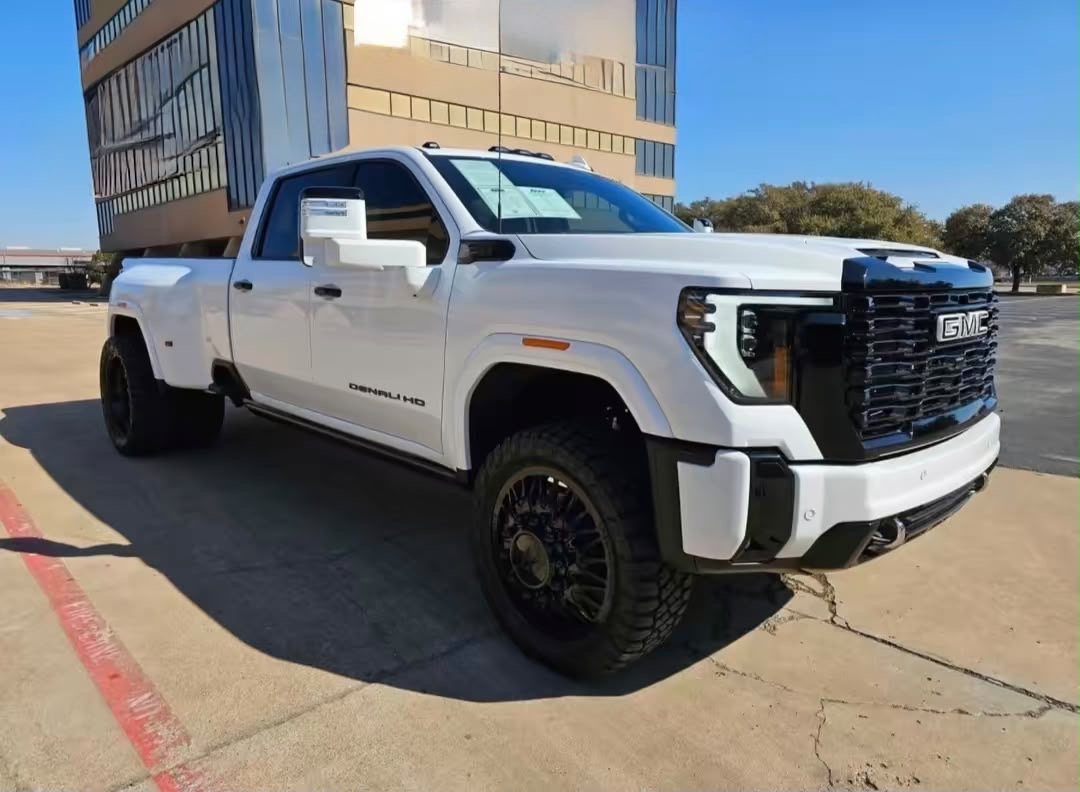 2026 GMC Sierra 3500HD Denali Ultimate